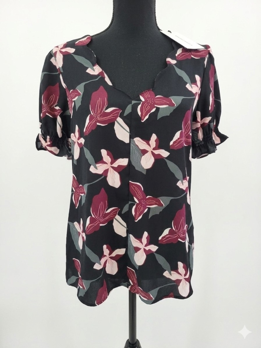 41 Hawthorn Black Floral V-Neck Blouse with Pink Accents